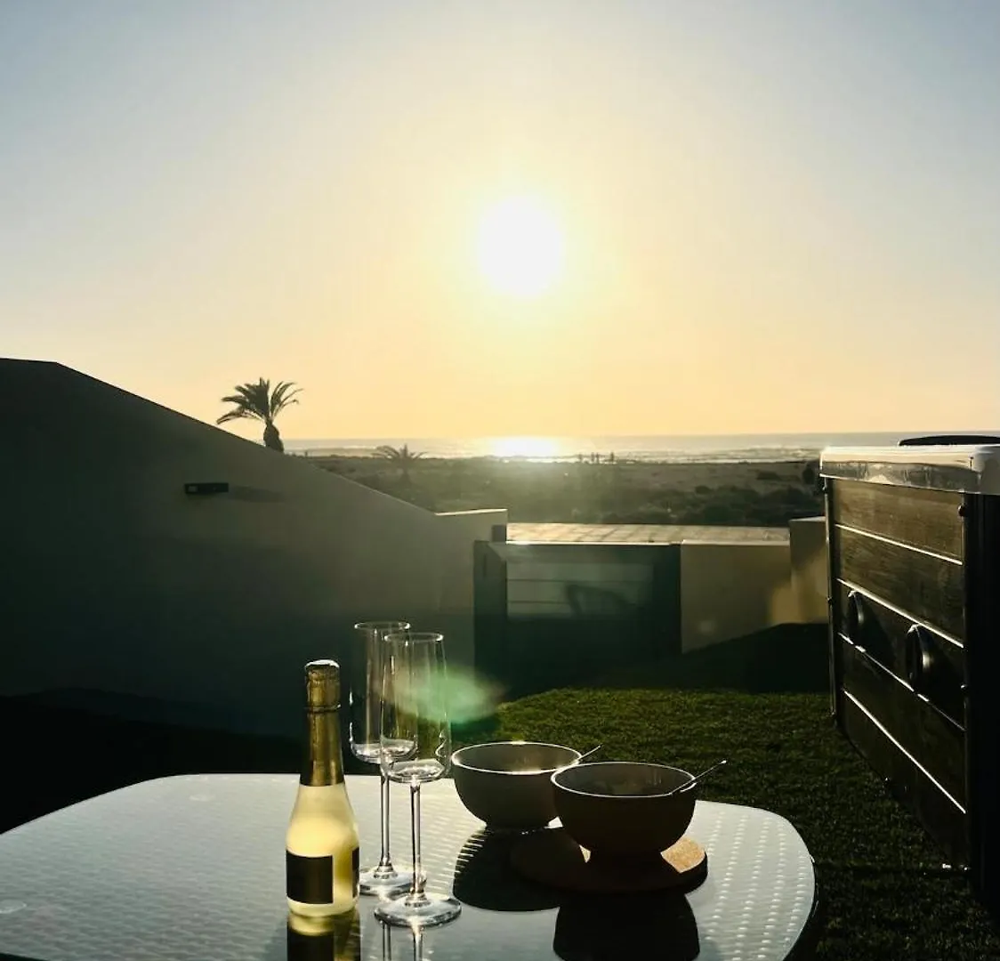 Amber Skies Seafront Retreat Cotillo